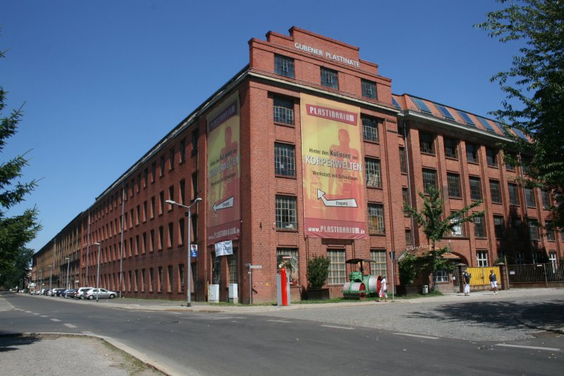 Uferstrae/Alte Post Strae  Plastinarium, Teil des Oder-Neisse-Radweg,  