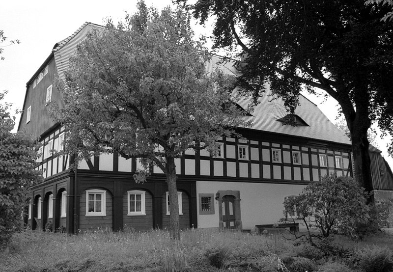 Umgebindehaus in Obercunnersdorf; Mai 2005.
