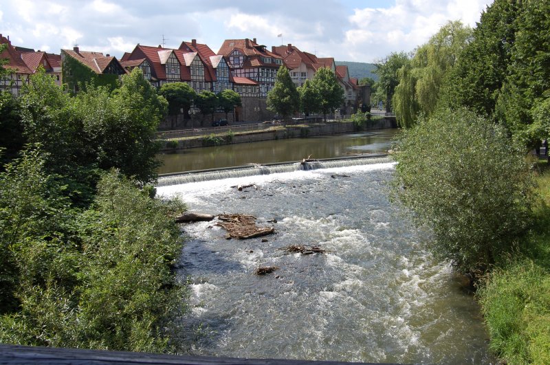 Vor lauter Werder und sich teilenden Flubetten verliert man ruckzuck die bersicht, ob man nun an der Fulda oder Werra steht. Aber der Schnheit der Motive, tut das keinen Abbruch. Diese Aufnahmen von Hann.Mnden entstanden am 29.06.08