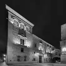 Im Bild eine Anfang des 20. Jahrhunderts entstandene Nachbildung eines Palastes (Casa de Cisneros) aus dem 16. Jahrhundert. (Madrid, November 2022)