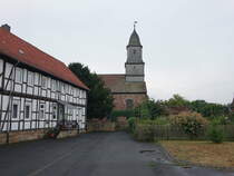 Zennern, evangelische St. Michaelis Kirche, erbaut von 1799 bis 1801 durch Heinrich Rhner (05.08.2022)