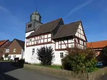 Elleringhausen, evangelische Kirche, erbaut ab 1408, Fachwerk 17. Jahrhundert (09.10.2022)