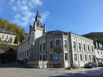 Leutenberg, Rathausgeb�ude am Marktplatz (17.10.2022)