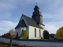 Sch�nbrunn, evangelische Kirche, erbaut im 12. Jahrhundert (17.10.2022)