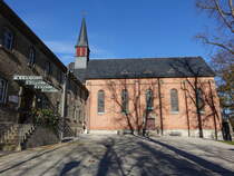 Dingelstdt, Klosterkirche St. Petrus, neuromanisch erbaut von 1899 bis 1900 durch Paschalis Gratze (13.11.2022)