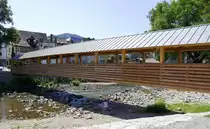 Waldkirch, der neue J�nglingssteg �ber die Elz, seit November 2021 begehbar, Juli 2022