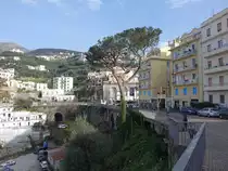 Vico Equense, Geb�ude am Corso Flangieri (24.02.2023)