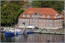 Das Gebude der Wasserschutzpolizei in Kiel liegt direkt an der Frde. 11.05.2007