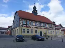 Herbsleben, historisches Rathaus an der Hauptstra�e (25.03.2023)