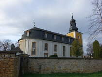 Groneuhausen, evangelische St. Georg Kirche, erbaut von 1727 bis 1729 (26.03.2023)