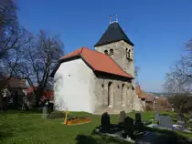 Bliederstedt, evangelische St. Anna Kirche, romanische Chorturmkirche (07.04.2023)