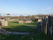 Arch�ologisches Freilichtmuseum Funkenburg bei Westgreu�en, Rekonstruktion einer germanischen Wehrsiedlung (07.04.2022)