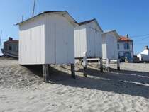 Lagerhtten der Fischer am Plage du Mardi Gras, im Nordosten der Insel Noirmoutier.