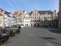 Erfurt, historische Gebude am Fischmarkt (10.04.2023)