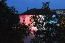 LUXEMBOURG, 20.06.2023, das Rathaus, angesichts des bevorstehenden Nationalfeiertags in den Nationalfarben angestrahlt