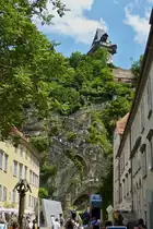 Der Anstieg vom Schlossbergplatz zum Uhrenturm (Kriegssteig), die im Zick - Zack f�hrende Treppe z�hlt 421 Stufen, der H�henunterschied betr�gt 80 m, wurde zwischen 1914 und 1918 erbaut. 02.06.2023
