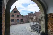 Schloss Frederiksborg in Hiller�d  Blick auf dem �S-Weg� vom Gef�ngnisturm.
Aufnahme: 24. Juni 2023.