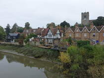 Aylesford, Huser entlang des River Medway (03.09.2023)
