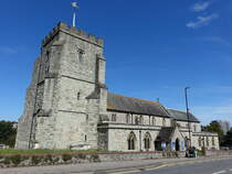 Eastbourne, Pfarrkirche St. Mary, erbaut im 12. Jahrhundert, Kirchturm und Seitenschiffe 14. Jahrhundert (04.09.2023)