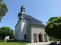 Korbu�en, evangelische Kirche, erbaut ab 1322, romanischer Chorturm, Langhaus umgebaut 1834 (24.06.2023)