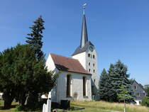 Thonhausen, evangelische Dorfkirche, erbaut im 13. Jahrhundert (24.06.2023)