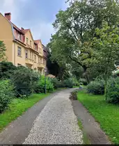 Johannispromenade in Aschersleben, Teil der ehemaligen, sehr gut erhaltenen Stadtbefestigungsanlage. Da man diese einmal im Kreis ablaufen kann, wird sie auch  Promenadenring  genannt.

🕓 16.8.2023 | 11:05 Uhr