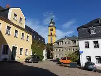 Augustusburg, Geb�ude und Stadtkirche St. Petri am Markt (17.09.2023)