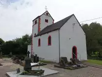 Gentingen, Pfarrkirche St. Johannes der T�ufer, erbaut im 17. Jahrhundert (22.06.2022)