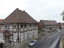 Salzderhelden, Fachwerkh�user in der Einbecker Stra�e (29.09.2023)