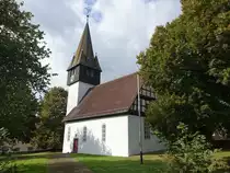 Derental, evangelische St. Markus Kirche, Saalkirche aus verputzten Brucksteinen, erbaut 1575 (30.09.2023)