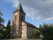 Sch�nhagen, evangelische Martin Luther Kirche, erbaut von 1827 bis 1831 (30.09.2023)