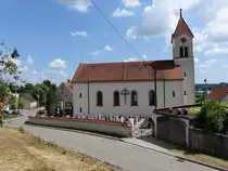 Altisheim, Pfarrkirche St. Willibald, Saalbau mit eingezogenem Rechteckchor, erbaut 1848 (07.06.2015)