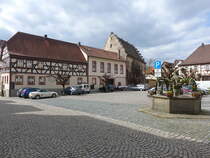 Selach, Gasthof Roter Ochsen und Brunnen am Maximiliansplatz (24.03.2016)