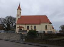Holzkirchen, Pfarrkirche St. Laurentius, Saalkirche aus dem 15. Jahrhundert, Anbauten und Turmerhhung 18. Jahrhundert (06.03.2016)