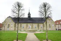 Das mittige Hauptschiff der Kirche der Br�dergemeinde in Christiansfeld (Nordschleswig). Aufnahme: 18. M�rz 2024.