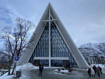 Die Eismeerkathedrale am 24. Februar 2024 zur Mittagszeit nahe der Tromsbrcke.