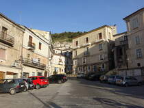 Morano Calabro, Huser in der Via Maddalena (06.04.2024)