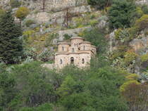 Stilo, Kirche Cattolica di Stilo, byzantinischer Sakralbau von quadratischem Grundriss, erbaut im 10. Jahrhundert (10.04.2024)