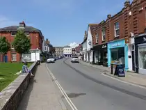 Wimborne Minster, H�user in der High Street, Dorset (12.05.2024)