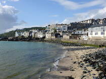 St. Ives, Ausblick auf Huser am Pendola Walk, Cornwall (15.05.2024)