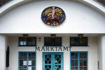 Eingangstor zum Marktamt an der Wienzeile in Wien. Aufnahme: 18. Mai 2024.