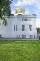Das Ausstellungsgebude der Wiener Secession wurde 1897/1898 als Ausstellungsgebude fr zeitgenssische Kunst errichtet und ist eines der bedeutendsten Gebude des sterreichischen Secessionsstils (Jugendstil). Aufnahme: 18. Mai 2024.