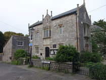 Henbury, Village Hall in der Church Street, erbaut 1830 (16.05.2024)