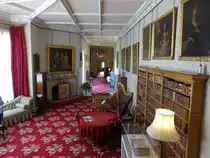 Lacock, S�dgalerie und Bibliothek in der Lacock Abbey (17.05.2024)