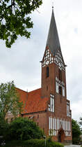 Im Bild die von 1903 bis 1907 erbaute evangelisch-lutherische Kirche St. Jrgen-Kirche. (Flensburg, Juni 2024)