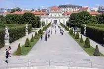 Das Schloss Belvedere ist zwischen 1714 und 1723 erbaut. Auf dem Bild ist das Obere Belvedere zu sehen. Aufnahme: 20. Mai 2024.