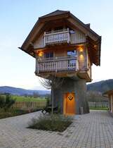 Seelbach im Schuttertal/mittlerer Schwarzwald, eins der 10 Baumhuser, komplett ausgestattet, ein ideales Ferienquartier, Jan.2024