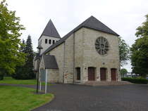 Geseke, Pfarrkirche St. Marien, erbaut von 1954 bis 1957 (10.06.2024)