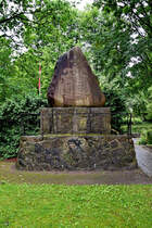 Dieser Gedenkstein von 1882 soll an die 1848 bis 1851 gefallenen Schleswig-Holsteiner erinnern. (Flensburg, Juni 2024)