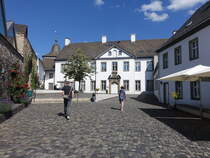 Arnsberg, Sauerland Museum im Lansberger Hof, erbaut 1605 (09.06.2024)
